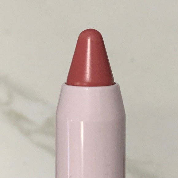 4X Doll 10 lip crayon - Picture 2 of 4